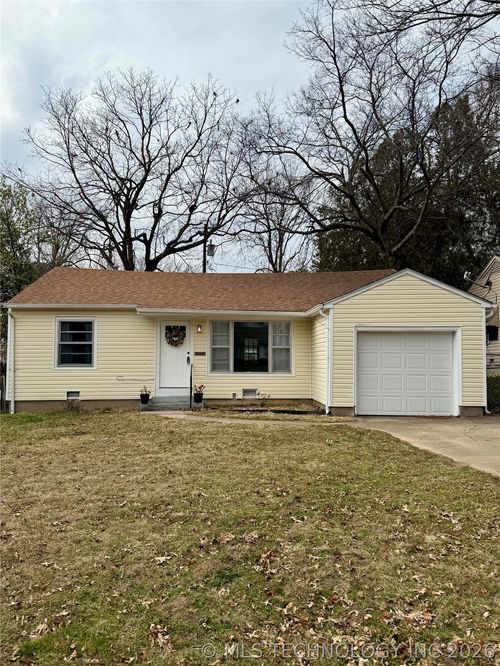 509 Honor Heights Dr, Muskogee, OK, 74401-2342 | Card Image