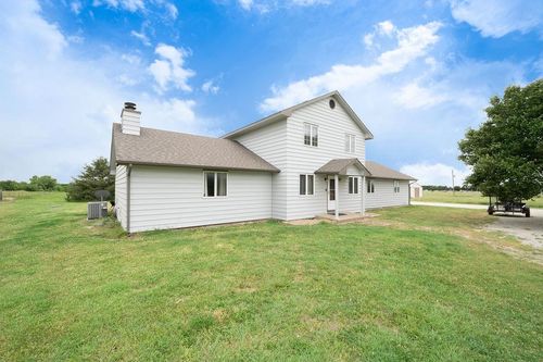 1611 E 119th St, Mulvane, KS, 67110-8000 | Card Image