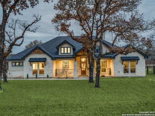 164 Crescent Rdg, Adkins, TX, 78101-2783 | Card Image