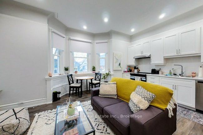2 - 72 3 Rd St, Condo with 1 bedrooms, 1 bathrooms and 9 parking in Collingwood ON | Image 7