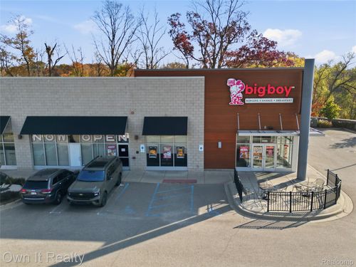 26400 Telegraph Rd, Southfield, MI, 48033-2402 | Card Image