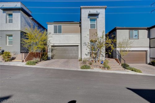 10818 Lost Ark Ave, Las Vegas, NV, 89129-3332 | Card Image