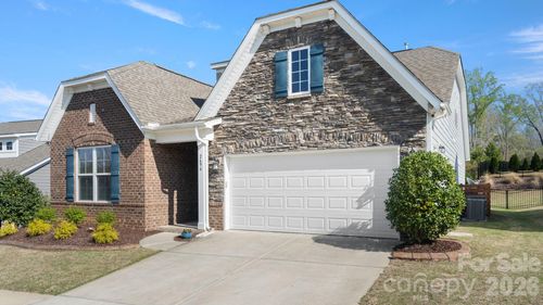 2696 Suffolk Pl, Fort Mill, SC, 29715-1404 | Card Image