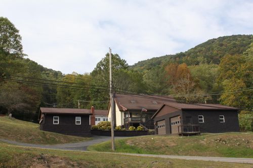 5 Euclyde Ave, Webster Springs, WV, 26288-8549 | Card Image