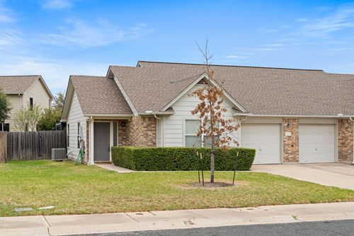 1011 Janae Ct, Georgetown, TX, 78626-4624 | Card Image