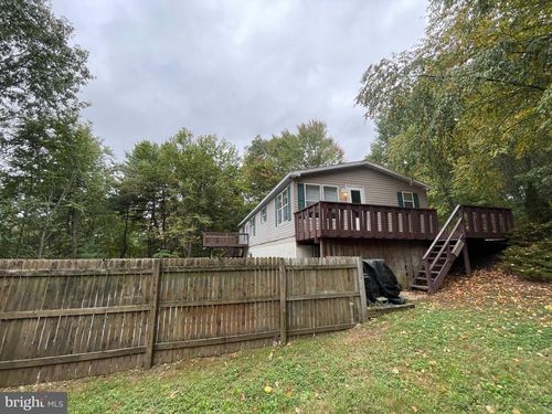 32 Jane Ave, SCHUYLKILL HAVEN, PA, 17972-8852 | Card Image