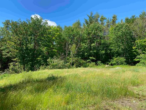 18 Catamount Rd, Pittsfield, NH, 03263-3801 | Card Image