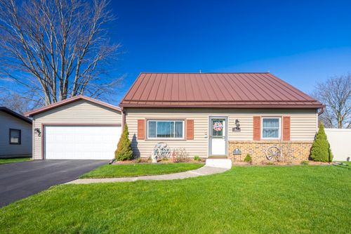 213 E Jefferson St, Westville, IN, 46391-9706 | Card Image