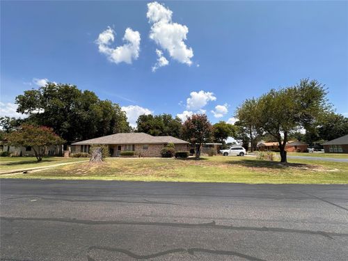 1809 Twin Brook, Corinth, TX, 76210 | Card Image