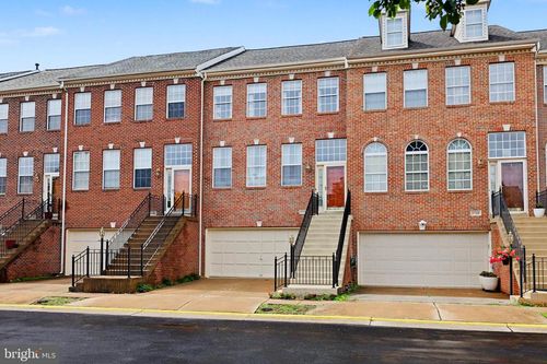21122 Angela Sq, STERLING, VA, 20166-2423 | Card Image