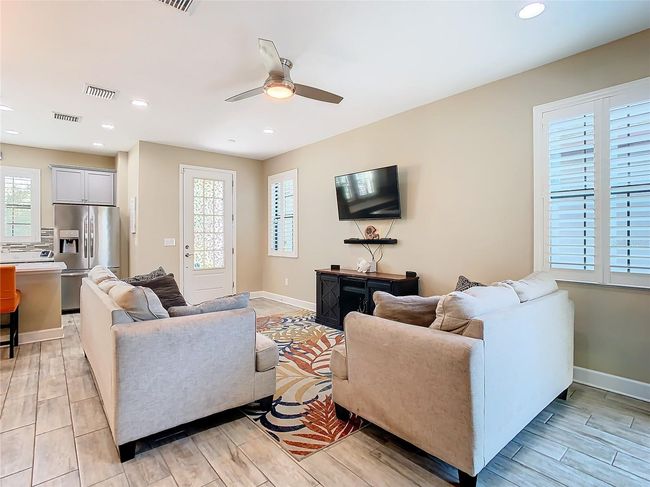Living Room | Image 6