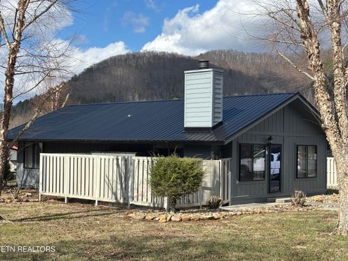 4304 Little Creek Way, Cosby, TN, 37722-2543 | Card Image