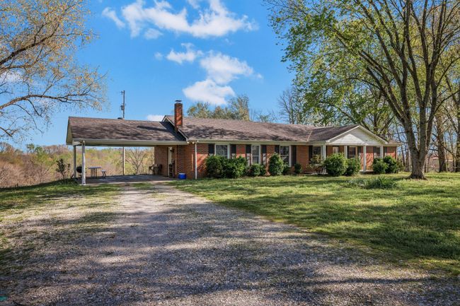 1175 Batson Mill Rd, House other with 4 bedrooms, 2 bathrooms and 4 parking in Charlotte TN | Image 4