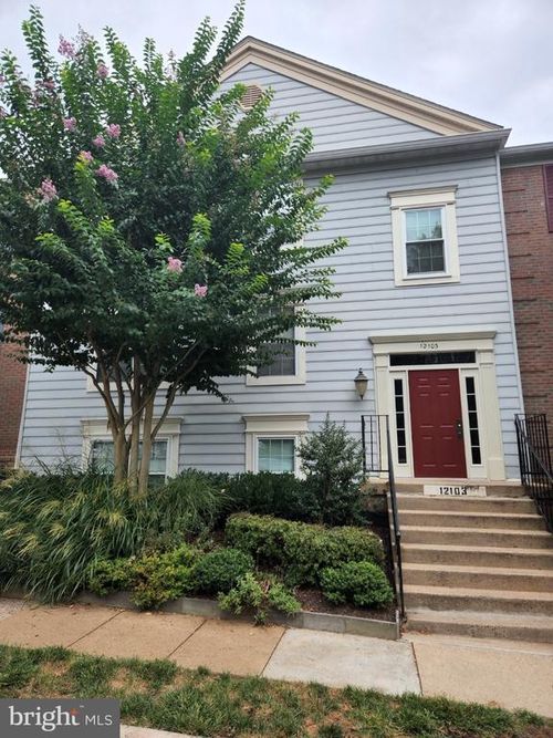 201-12103 Greenwood Ct, FAIRFAX, VA, 22033-2539 | Card Image