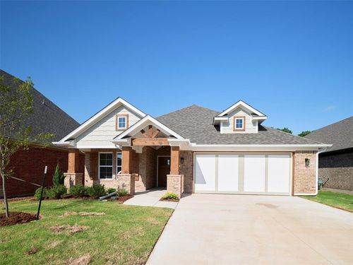 221 Carat Dr, Yukon, OK, 73099-7334 | Card Image