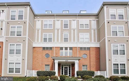 2-404-100 Watkins Pond Blvd, ROCKVILLE, MD, 20850-5617 | Card Image
