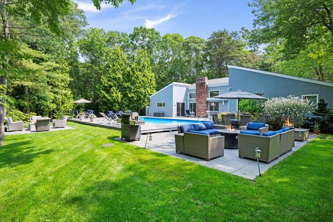 41 Park Cir, House other with 5 bedrooms, 4 bathrooms and null parking in Quogue NY | Image 30