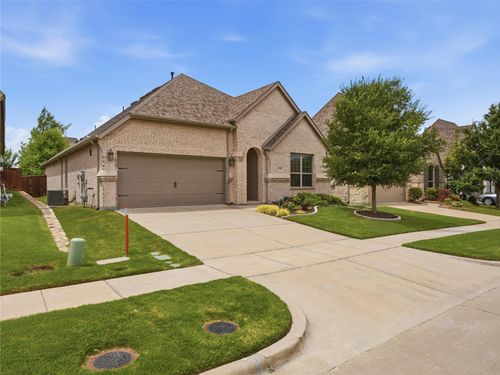 3905 Ironbark Way, Mckinney, TX, 75071-1390 | Card Image