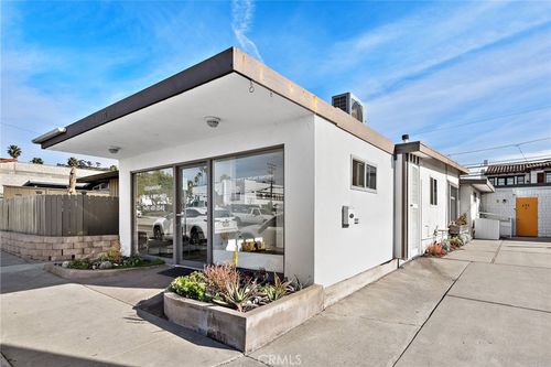 133 Avenida Granada, San Clemente, CA, 92672 | Card Image