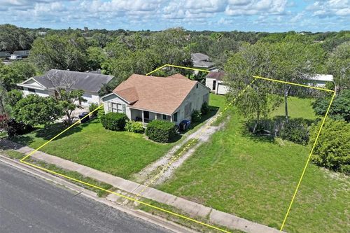 3655 Santa Fe St, Corpus Christi, TX, 78411-1323 | Card Image