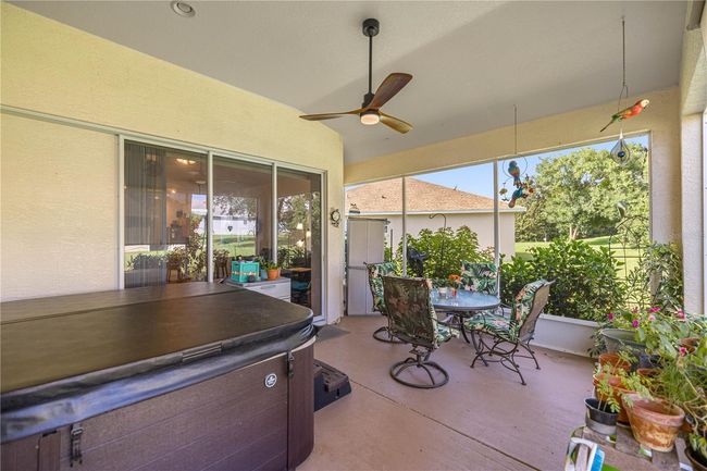 SCREENED LANAI WITH HOT TUB | Image 6
