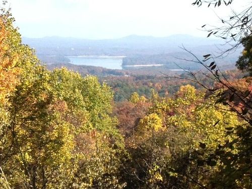 304 Ridge Cir, Blue Ridge, GA, 30513 | Card Image