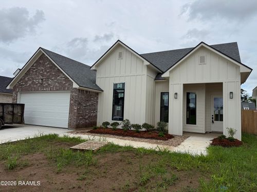 107 Fountain Meadow Dr, Broussard, LA, 70518-7841 | Card Image