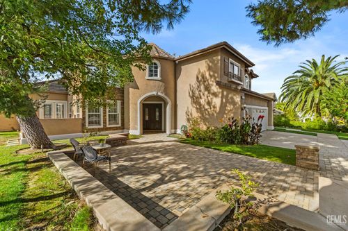 605 Jocelyn Shelby Way, Corona, CA, 92881-3522 | Card Image