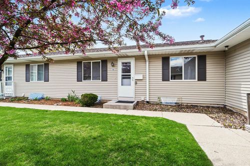 85-5168 Green Meadow Rd, Kalamazoo, MI, 49009-1256 | Card Image