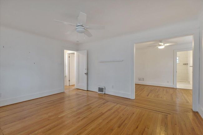 31-271EWoodlandSt_182 | Image 19