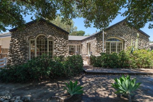 10107 Stonehurst Avenue, Los Angeles, CA, 91352 | Card Image