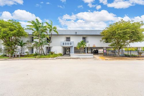ste-106-8390 W Flagler St, MIAMI, FL, 33144-2039 | Card Image