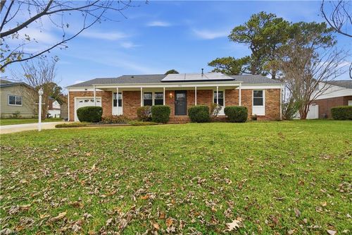 693 Charlecote Dr, Virginia Beach, VA, 23464-1921 | Card Image