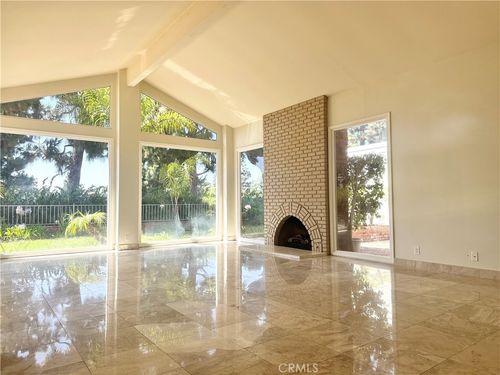 15 Rue Saint Cloud, Newport Beach, CA, 92660-5909 | Card Image