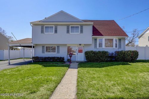 611 Laurel Ave, Hazlet, NJ, 07730-2628 | Card Image