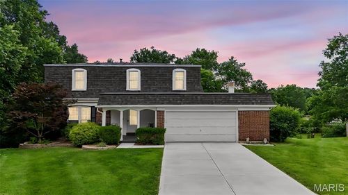 2 Southgate Court, St Charles, MO, 63304 | Card Image