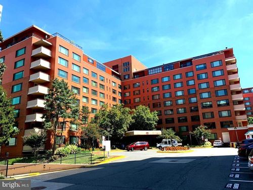 apt-702-1021 Arlington Blvd, ARLINGTON, VA, 22209-2238 | Card Image