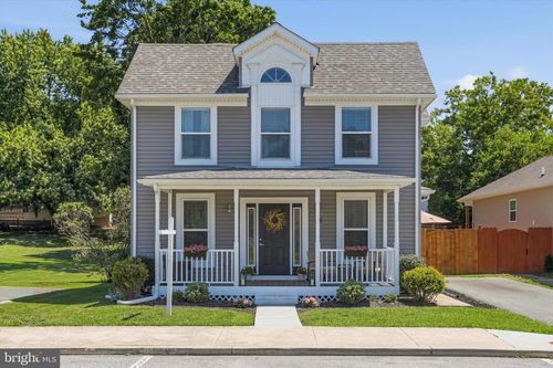 35 N Maple Ave, SMITHSBURG, MD, 21783-9702 | Card Image