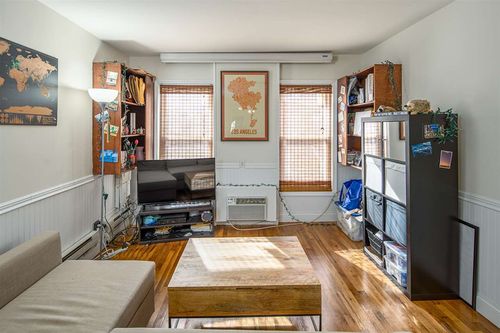 apt-3-342 4th St, Jersey City, NJ, 07302-2372 | Card Image