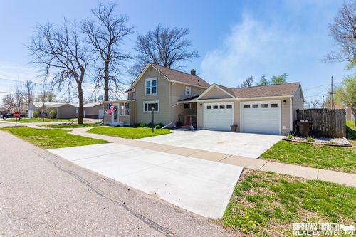 320 Kansas Street, Murdock, NE, 68407 | Card Image