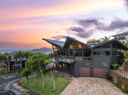 1826 Laukahi St, Honolulu, HI, 96821-1361 | Card Image
