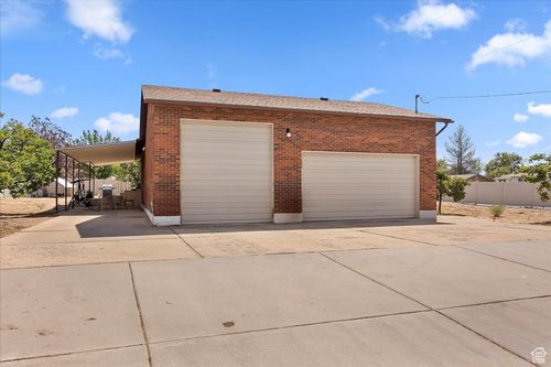 626 800, Clinton, UT, 84015-9456 | Card Image