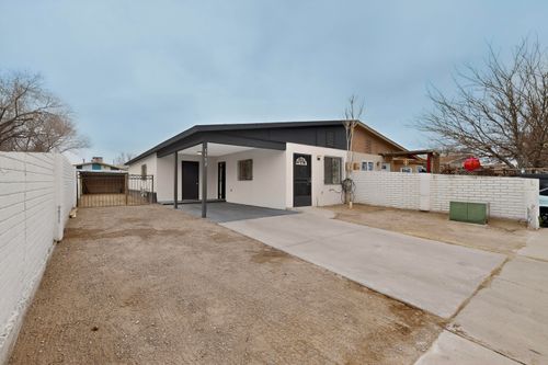 1153 Maple St, Bernalillo, NM, 87004-6513 | Card Image