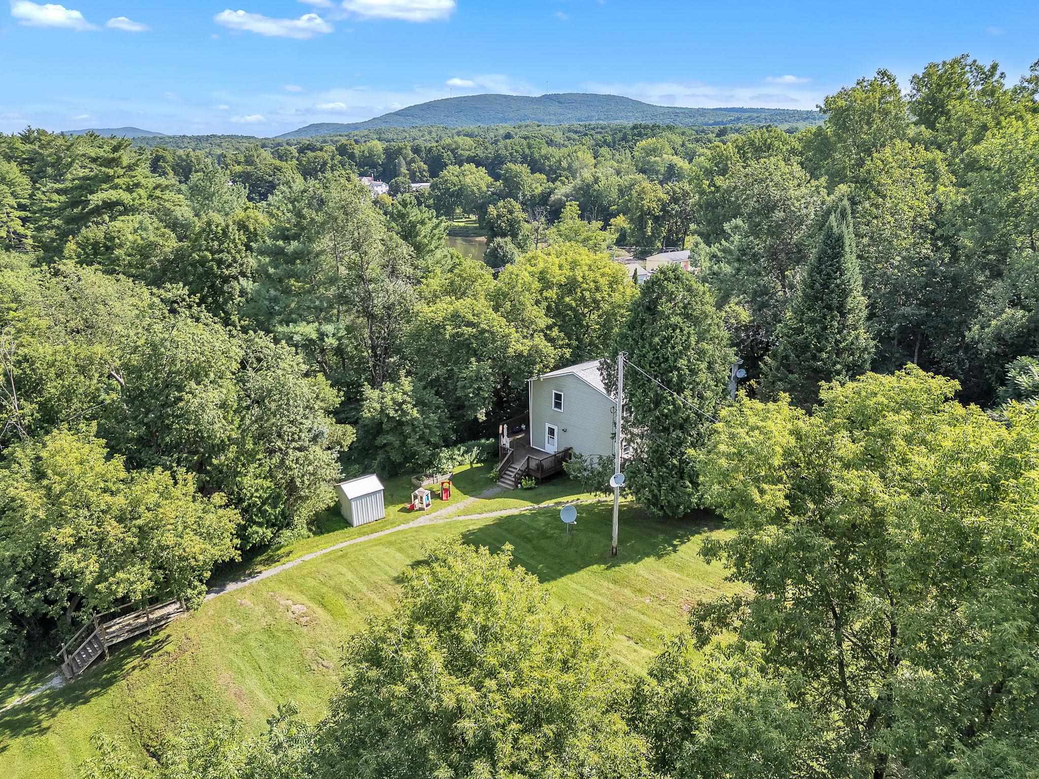Ritchie Ave, Milton, VT 05468