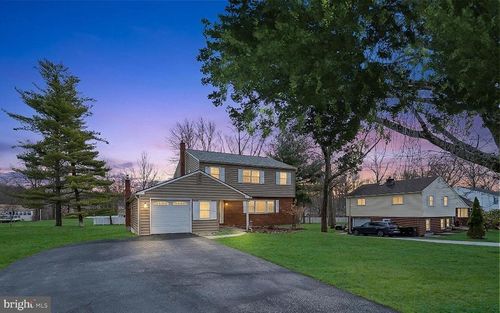 3216 Hayes Rd, East Norriton, PA, 19403-4020 | Card Image