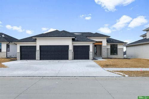 5514 N 213th St, Elkhorn, NE, 68022-4990 | Card Image