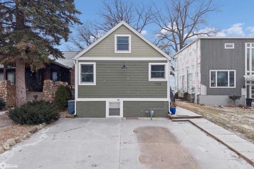 725 N Shore Dr, Clear Lake, IA, 50428-1346 | Card Image