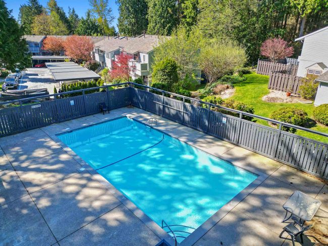 4605 Hoskins Road, Townhouse with 3 bedrooms, 2 bathrooms and 1 parking in North Vancouver BC | Image 28