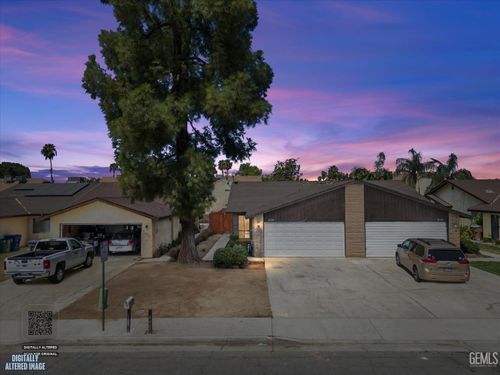2729 Agate St, Bakersfield, CA, 93304 | Card Image