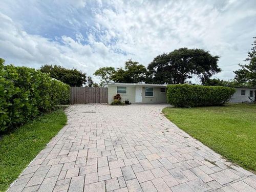 3640 Gull Rd, Palm Beach Gardens, FL, 33410-2220 | Card Image